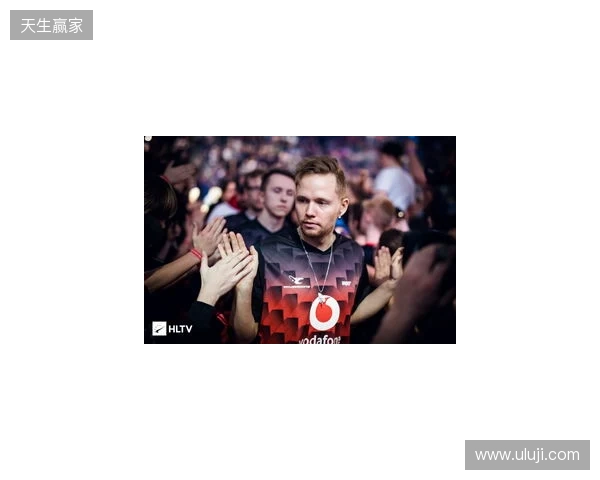 官方:切尔西与队长里斯-詹姆斯续约至2032年 官方:切尔西与队长里斯-詹姆斯续约至2032年