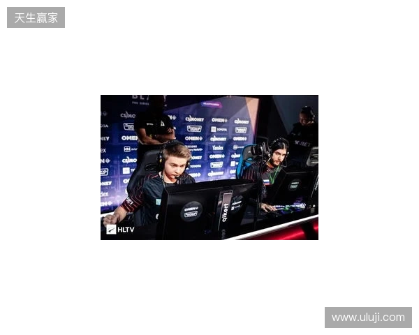 图赫尔谈10号位:一阶段考察帕尔默&福登;二阶段贝林&罗杰斯 图赫尔谈10号位:一阶段考察帕尔默&福登;二阶段贝林&罗杰斯