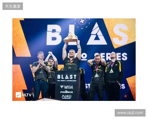 天空:曼联依然对巴莱巴感兴趣,并希望能在世界杯前完成交易 天空:曼联依然对巴莱巴感兴趣,并希望能在世界杯前完成交易